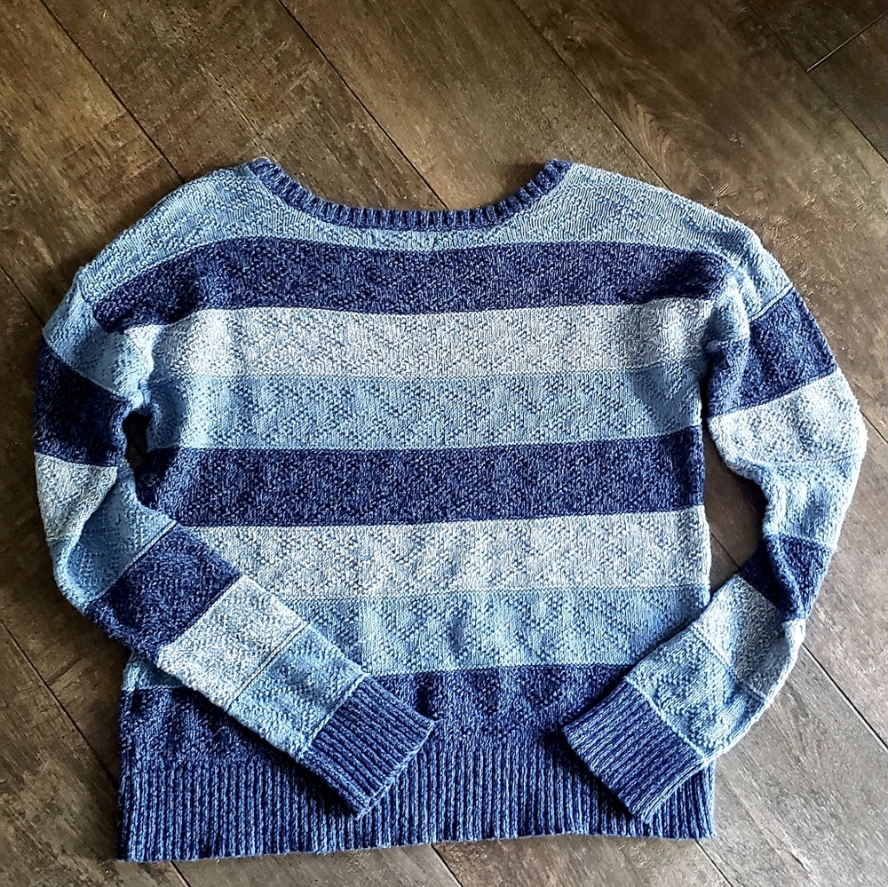 American Eagle Sweater Medium - image 2